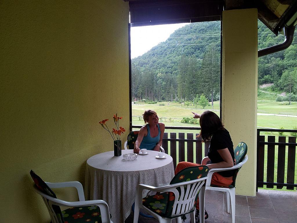 Apartments And Rooms Oasis Of Peace Bovec Bagian luar foto